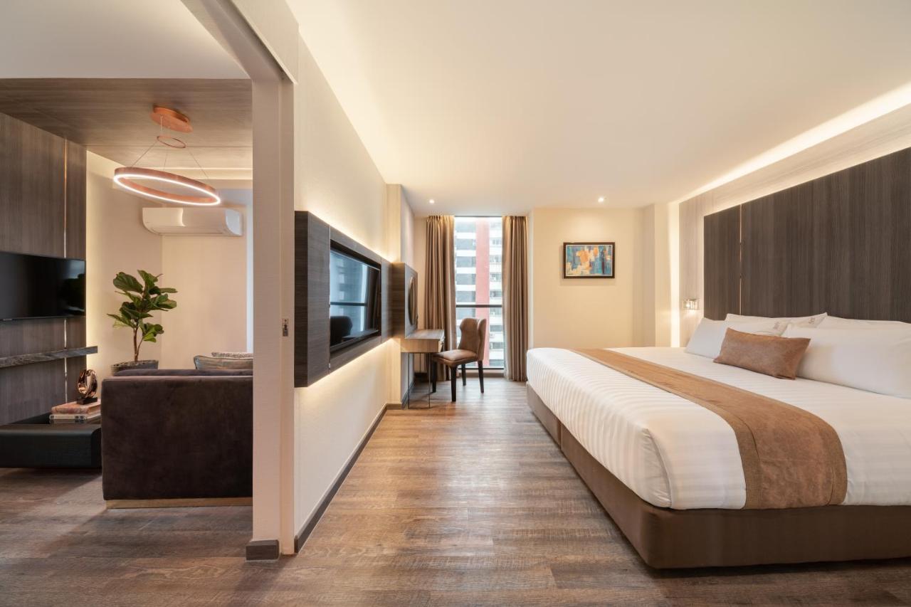 Отель Aspira Parc Sukhumvit 22 Бангкок Экстерьер фото