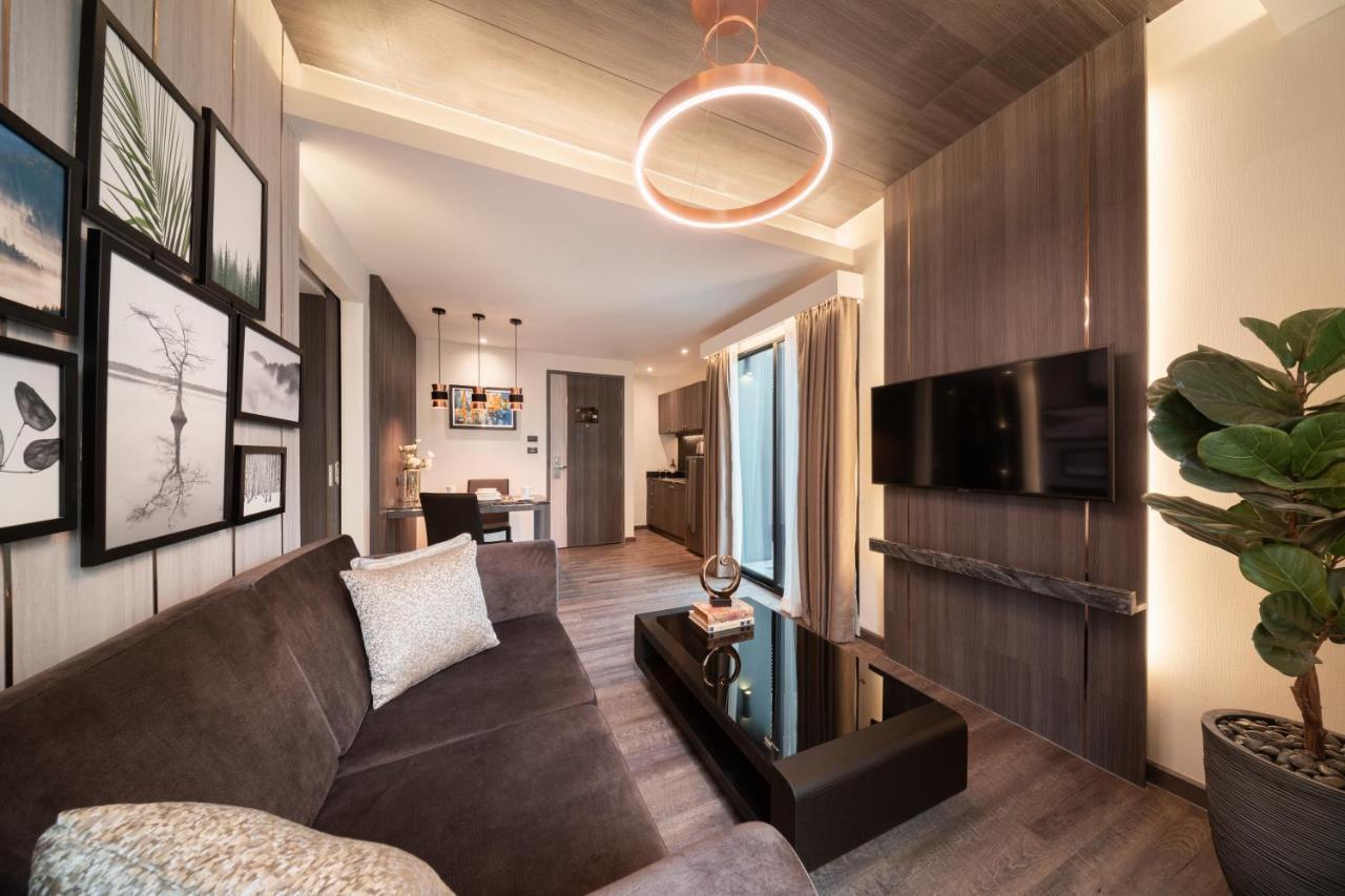 Отель Aspira Parc Sukhumvit 22 Бангкок Экстерьер фото